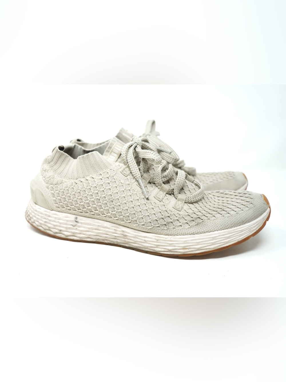 NOBULL Knit Runner White Gum Athletic Training Shoes Mens 12.5 Womens 14